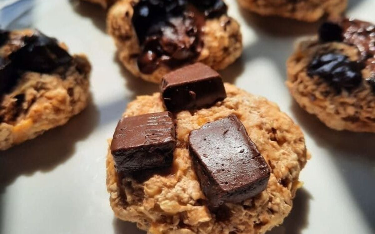 Receita de Cookies de Banana, Aveia e Chocolate