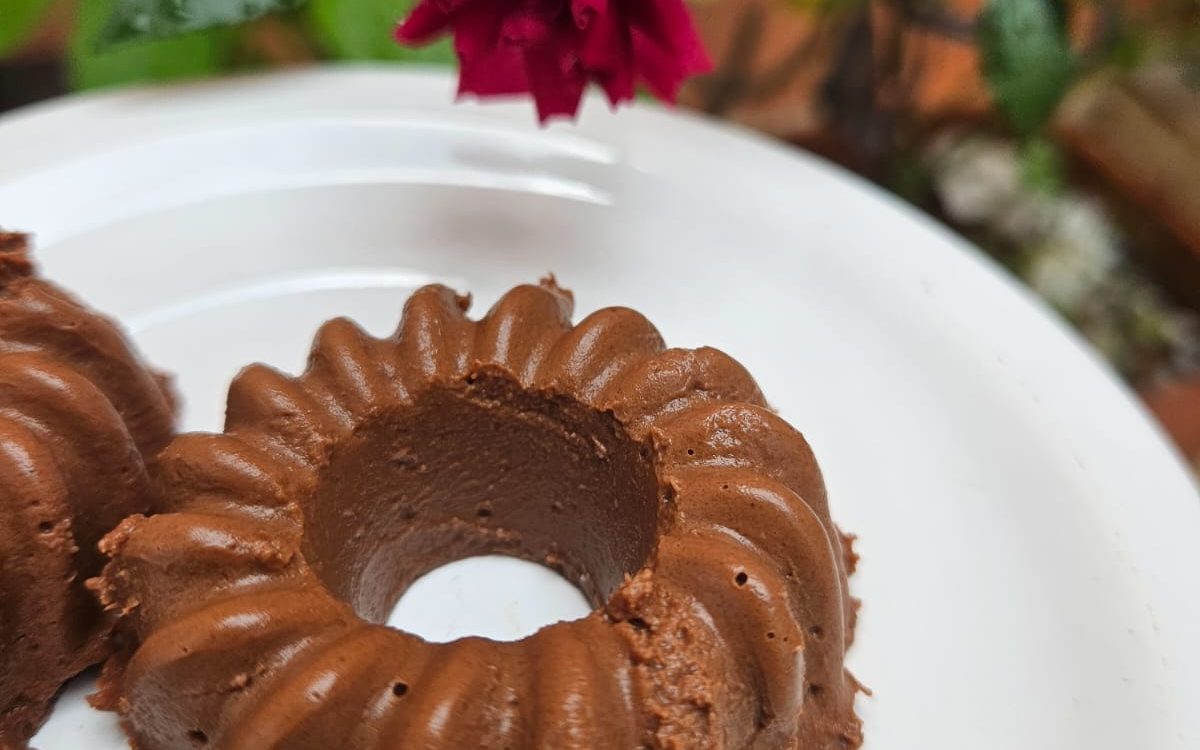 Mousse de Chocolate com Maçã: Receita fácil com apenas 2 ingredientes!